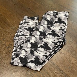 Pixie Lane Marble Leggings